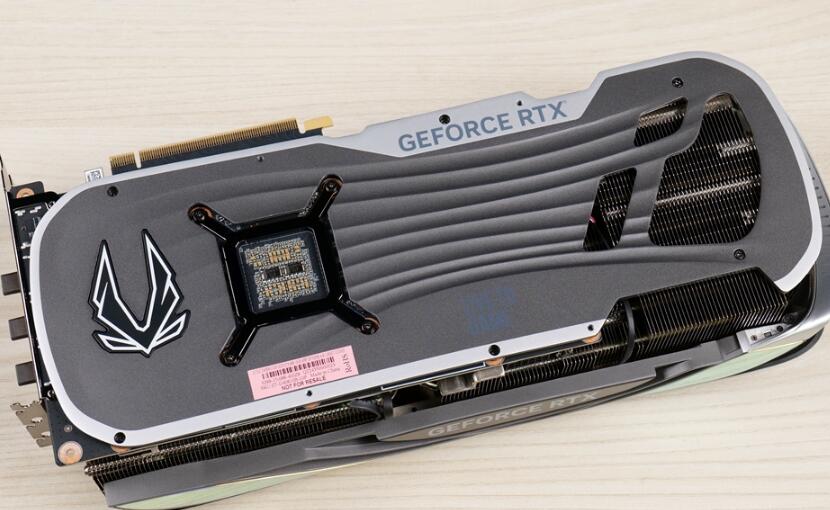 ZOTAC GeForce RTX4080 AMP Extreme AIRO显卡开箱评测