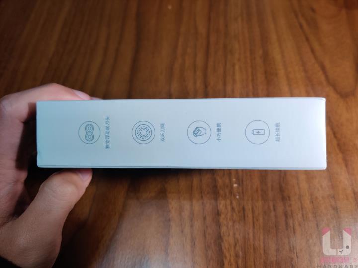 高 CP 双刀头，小米米家电动刮鬍刀 S100 快速开箱