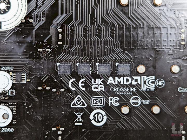 MSI MPG Z690 FORCE WIFI 主机板开箱评测