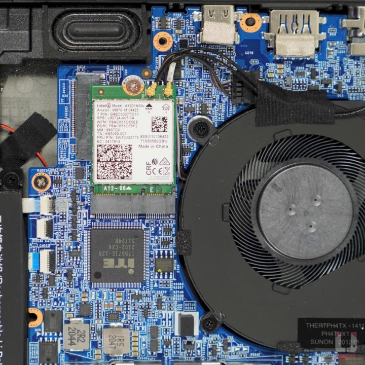 重量 1 公斤未满，XPG XENIA 14 轻薄 Intel 笔电评测开箱