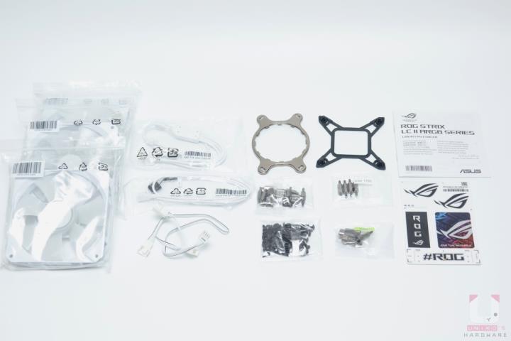 ROG STRIX LC II 360 ARGB WHITE EDITION 开箱测试