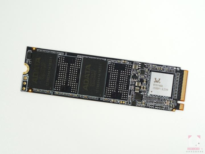 ADATA LEGEND 740 PCIe Gen3 x4 M.2 SSD 评测开箱