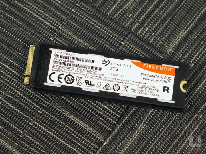 FireCuda 530 Gen4 PCIe 2TB SSD – EKWB 散热器版
