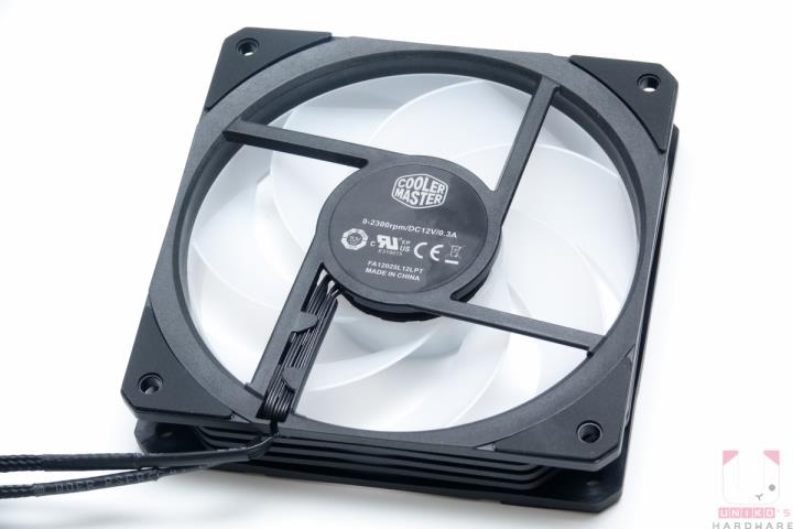 Cooler Master MASTERLIQUID PL360 FLUX 开箱测试