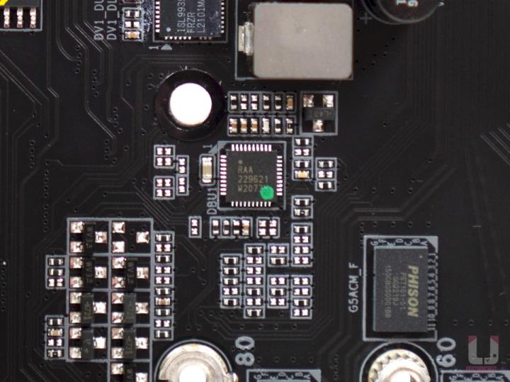X670E AORUS MASTER 主机板开箱评测