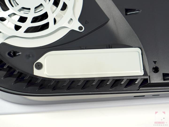 FireCuda 530 Gen4 PCIe 2TB SSD – EKWB 散热器版