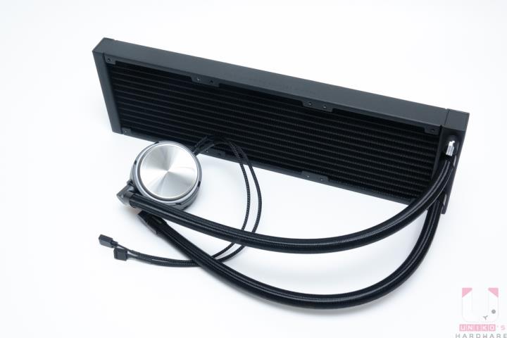 Cooler Master MASTERLIQUID PL360 FLUX 开箱测试