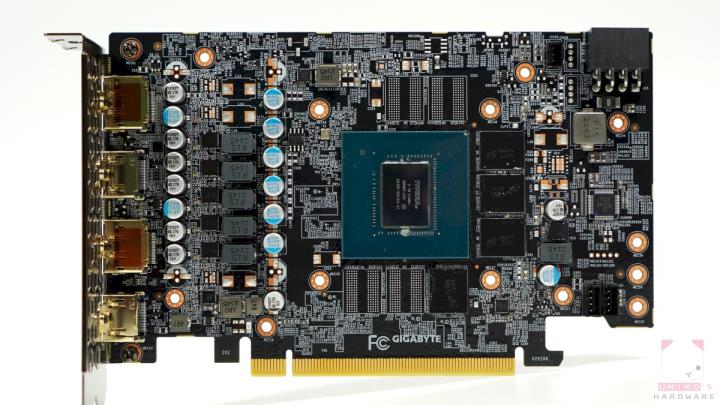 GIGABYTE RTX 3050 GAMING OC & RX 6500 XT GAMING OC 显示卡评测开箱