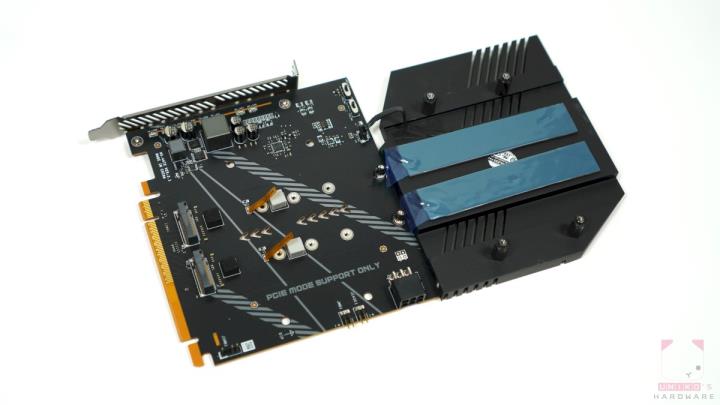 MSI MEG X670E ACE 主机板开箱评测