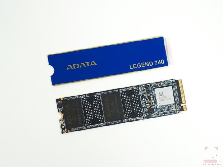 ADATA LEGEND 740 PCIe Gen3 x4 M.2 SSD 评测开箱