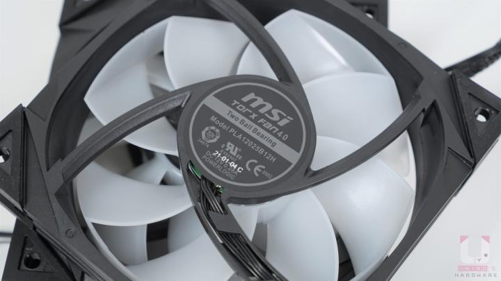 MSI MPG CORELIQUID K360 一体式水冷散热器评测开箱