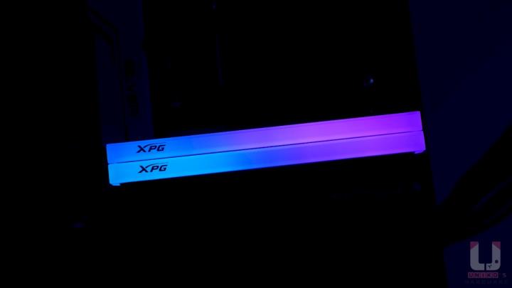 轻鬆超频到 3800！XPG SPECTRIX D45G PRO DDR4 RGB 电竞记忆体评测开箱