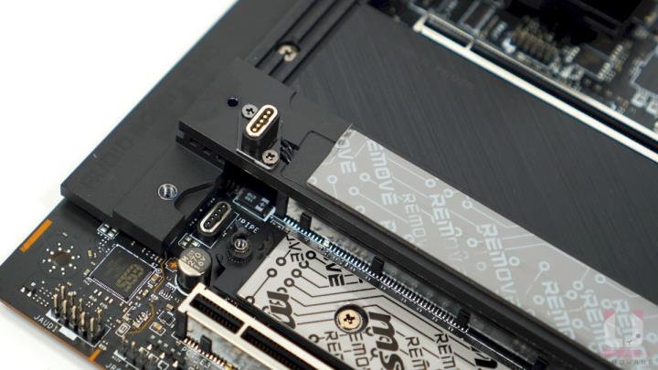 MSI MEG X670E ACE 主机板开箱评测