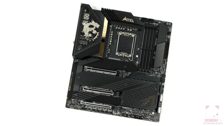 24K 黄金之风，MSI MEG Z690 ACE 主机板开箱评测