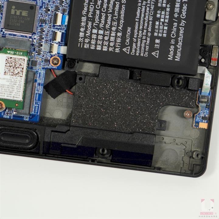 重量 1 公斤未满，XPG XENIA 14 轻薄 Intel 笔电评测开箱