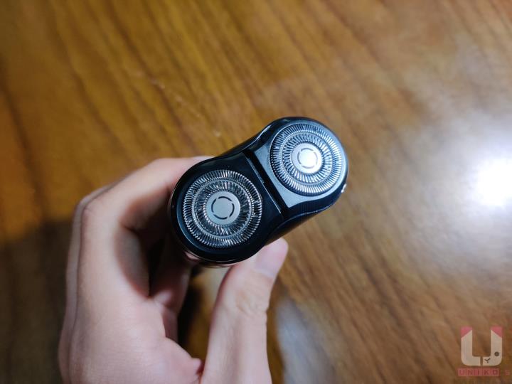 高 CP 双刀头，小米米家电动刮鬍刀 S100 快速开箱