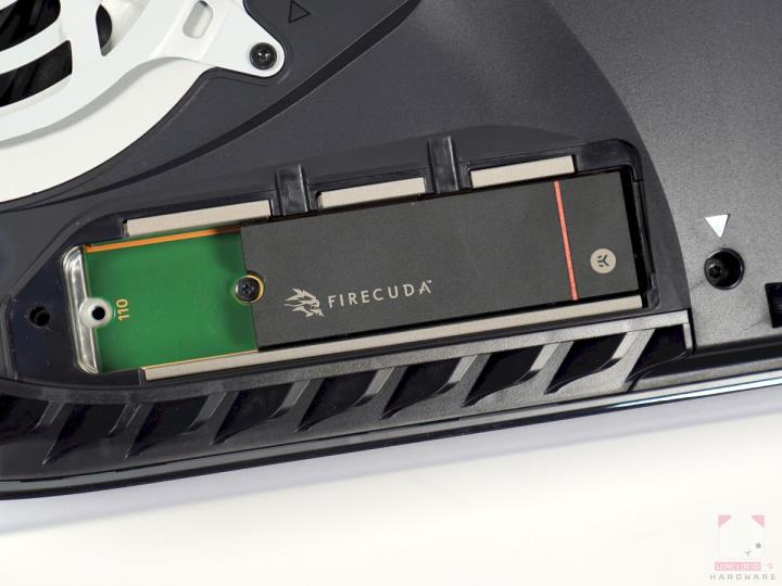 FireCuda 530 Gen4 PCIe 2TB SSD – EKWB 散热器版