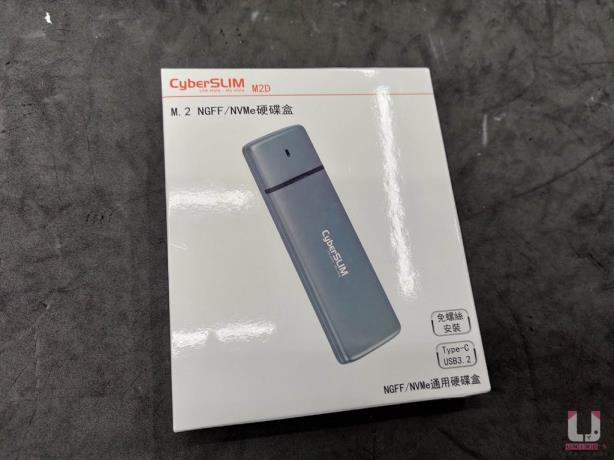 M.2 SSD 检测好物~ CyberSLIM M2D NGFF/ NVMe 两用外接盒
