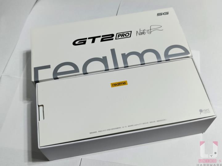 老羊搞机趣 – Realme GT2 Pro 上手开箱