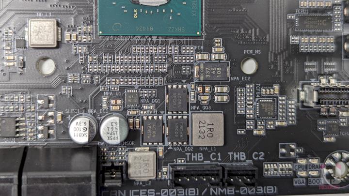 GIGABYTE Z690 AERO G DDR5 主机板开箱评测