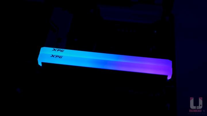 轻鬆超频到 3800！XPG SPECTRIX D45G PRO DDR4 RGB 电竞记忆体评测开箱