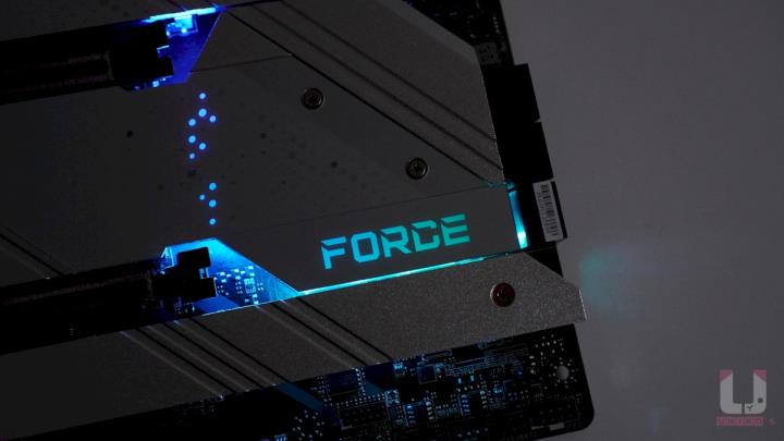 MSI MPG Z690 FORCE WIFI 主机板开箱评测