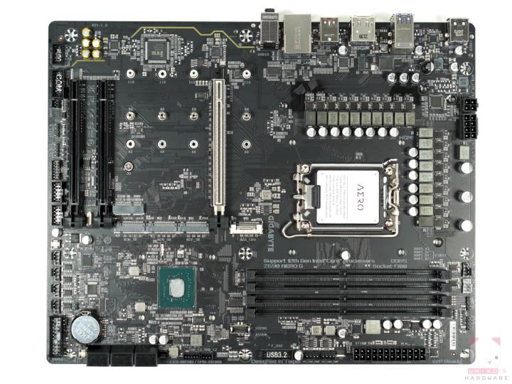 GIGABYTE Z690 AERO G DDR5 主机板开箱评测