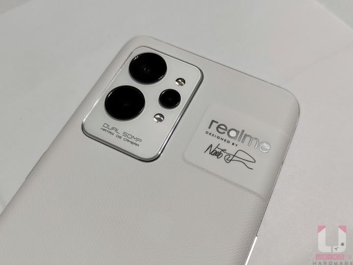 老羊搞机趣 – Realme GT2 Pro 上手开箱