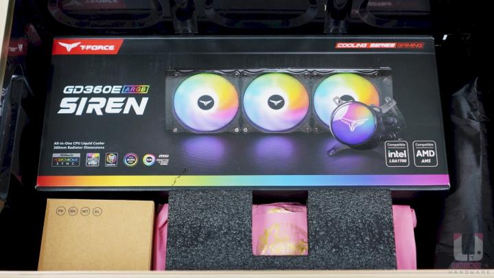 Biostar X670E VALKYRIE GIFT BOX 惊喜礼盒开箱