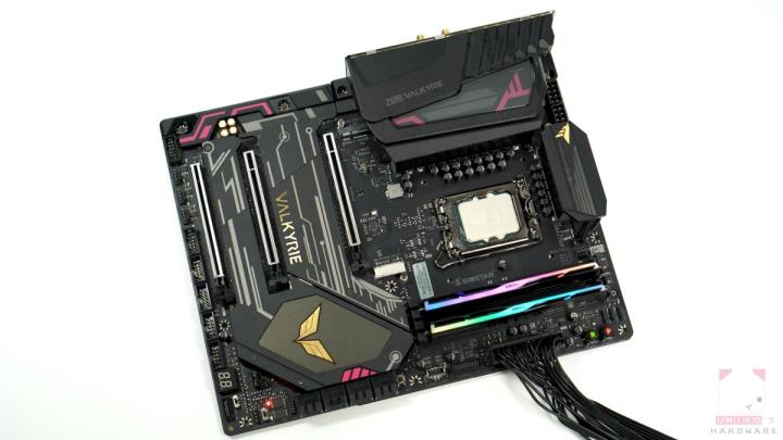 Intel Core i5-12600KF 处理器性能测试，vs AMD R5 5600X
