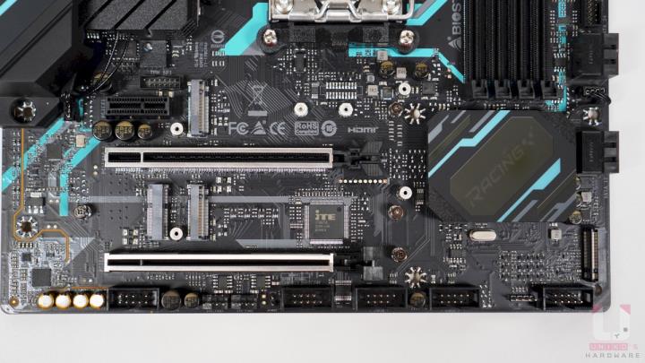 BIOSTAR RACING B650EGTQ 主机板开箱评测