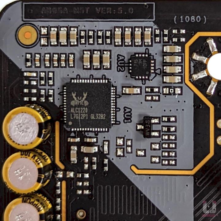 BIOSTAR RACING B650EGTQ 主机板开箱评测