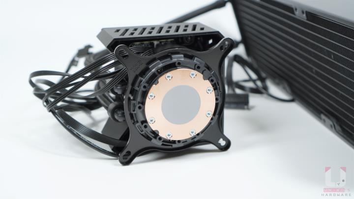 MSI MPG CORELIQUID K360 一体式水冷散热器评测开箱