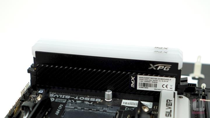 轻鬆超频到 3800！XPG SPECTRIX D45G PRO DDR4 RGB 电竞记忆体评测开箱