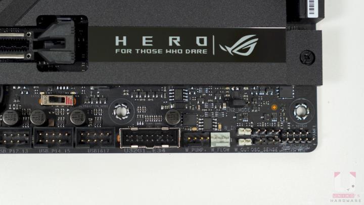 ROG CROSSHAIR X670E HERO 主机板开箱评测