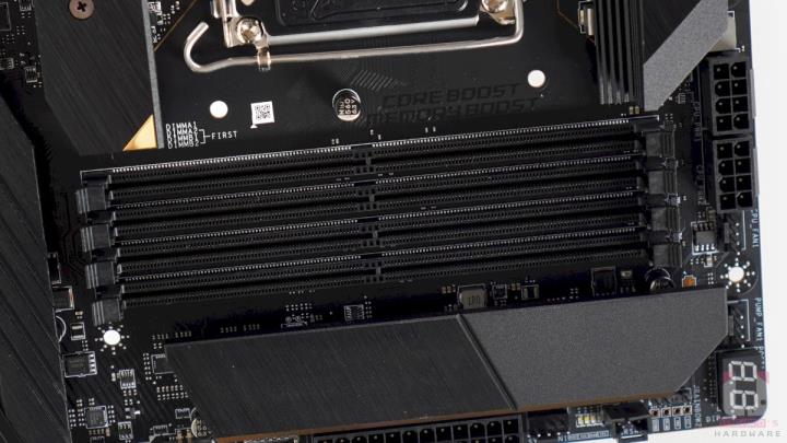 MSI MEG X670E ACE 主机板开箱评测