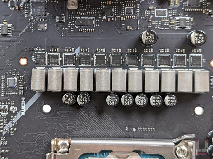 MSI MPG Z690 FORCE WIFI 主机板开箱评测