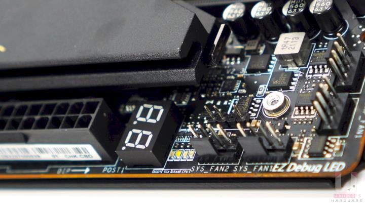MSI MEG X670E ACE 主机板开箱评测