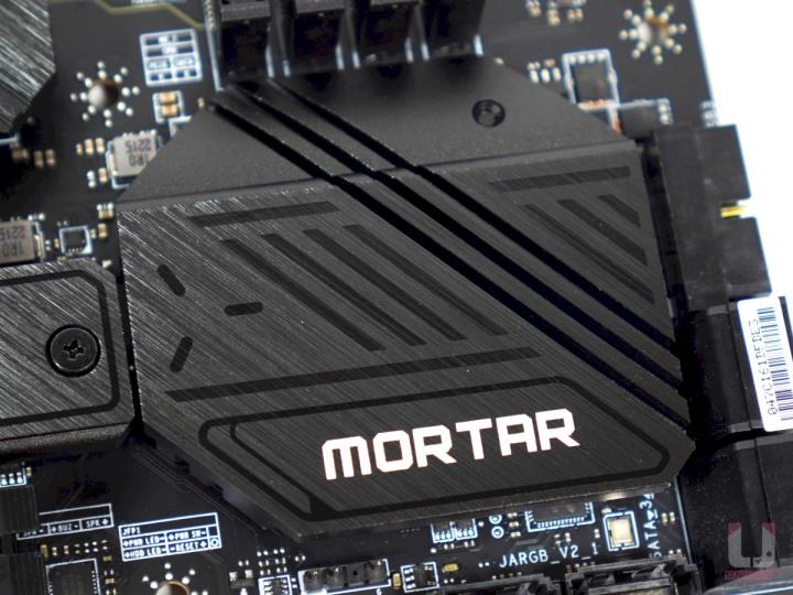 MSI MAG B650M MORTAR WIFI 主机板开箱评测