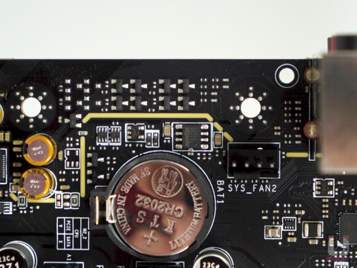MSI MAG B650M MORTAR WIFI 主机板开箱评测
