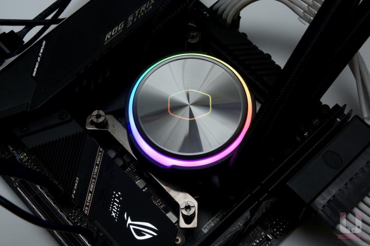 Cooler Master MASTERLIQUID PL360 FLUX 开箱测试