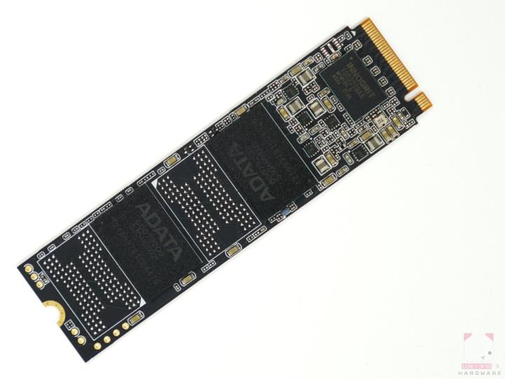 ADATA LEGEND 840 PCIe Gen4 x4 M.2 SSD 评测开箱