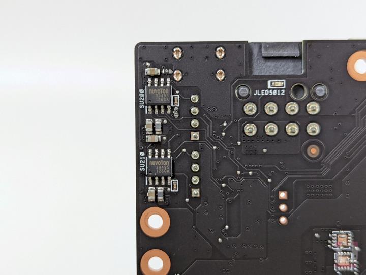 ROG STRIX RTX 3050 O8G GAMING 显示卡评测开箱