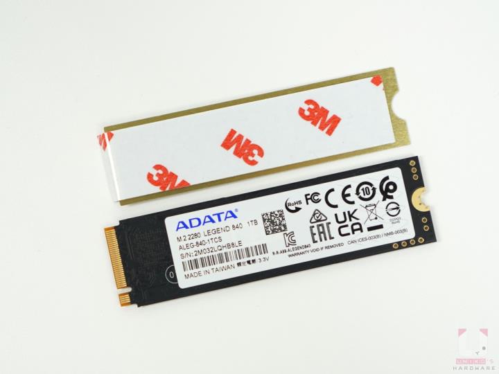 ADATA LEGEND 840 PCIe Gen4 x4 M.2 SSD 评测开箱