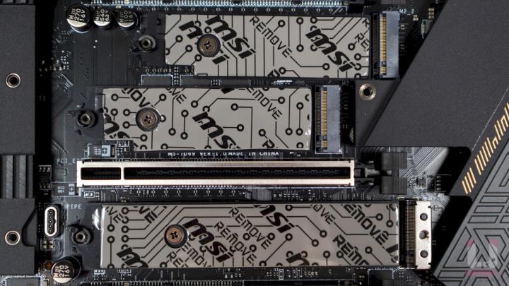 MSI MEG X670E ACE 主机板开箱评测
