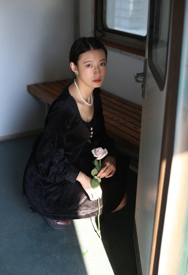 Photoshop调出人像照片复古电影胶片效果
