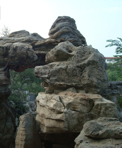 ps用素材合成郊外建筑残骸场景