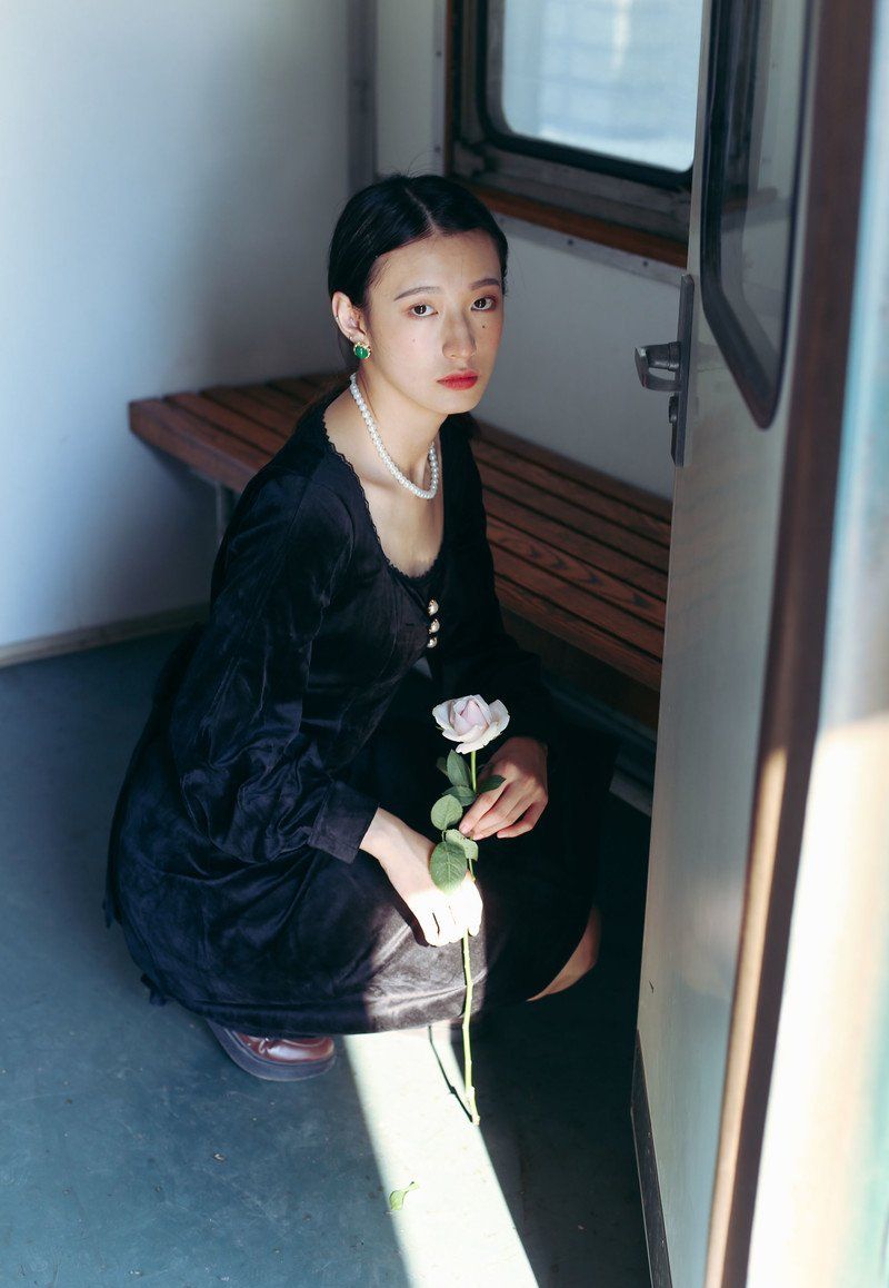 Photoshop调出人像照片复古电影胶片效果