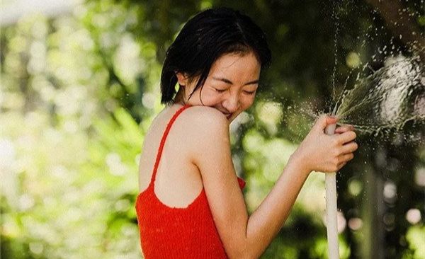 Photoshop简单调出人像复古胶片效果