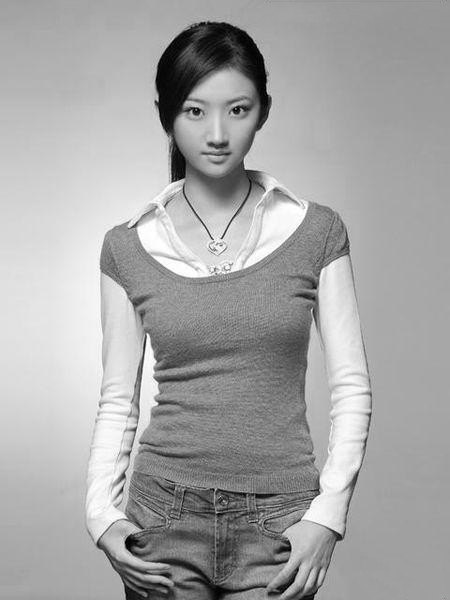 photoshop给黑白漂亮小妹妹上色